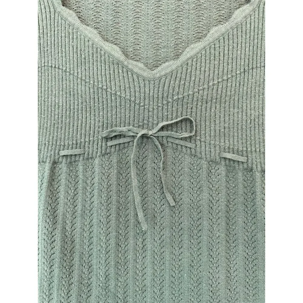 Aritzia Wilfred Soloist Sweater in Scarab - Size M - Picture 6 of 8